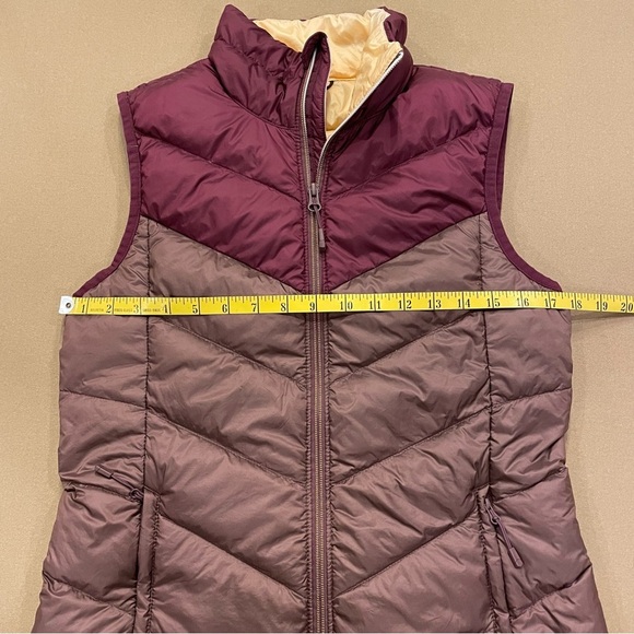 Mountain Hardwear Women’s Ratio Down Puffer Vest Size Small - Picture 11 of 12